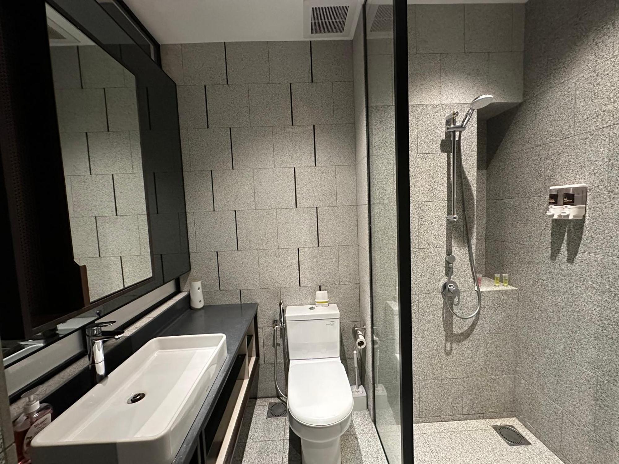 Scarletz Suites Klcc By Aura Kuala Lumpur Dış mekan fotoğraf