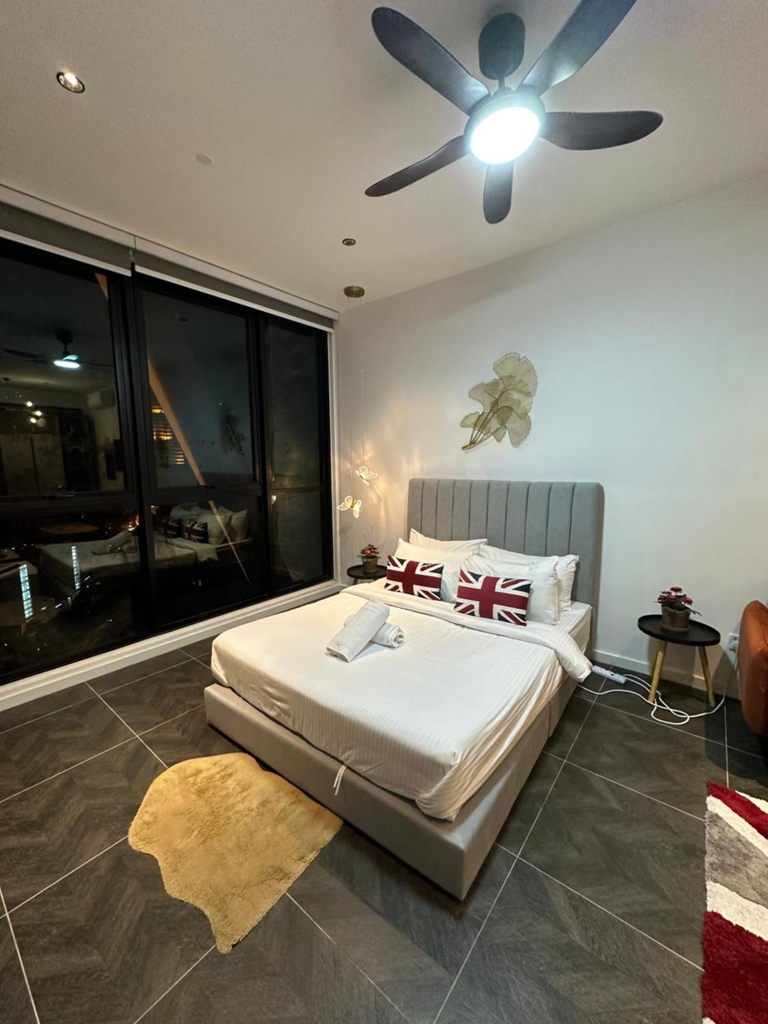 Scarletz Suites Klcc By Aura Kuala Lumpur Dış mekan fotoğraf